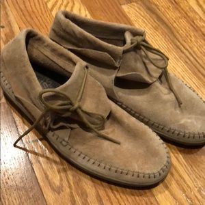 Vans Off the wall Moccasins Suede Like New Size 7